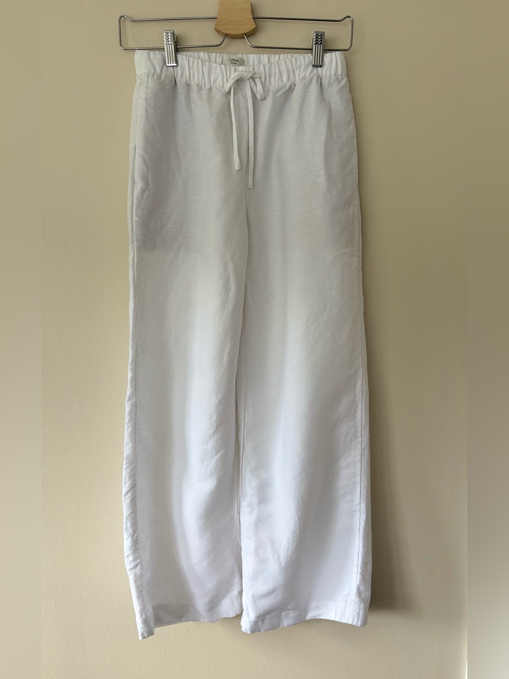 Aritzia Wide Leg Drawstring Pants in White